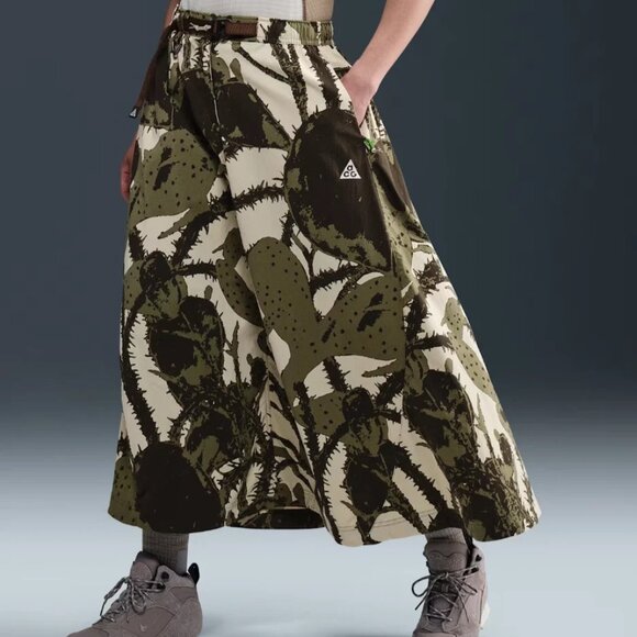 Nike ACG Dresses & Skirts - Nike ACG "Smith Summit' Women's M Skirt Repel Adjustable Long Full length $160